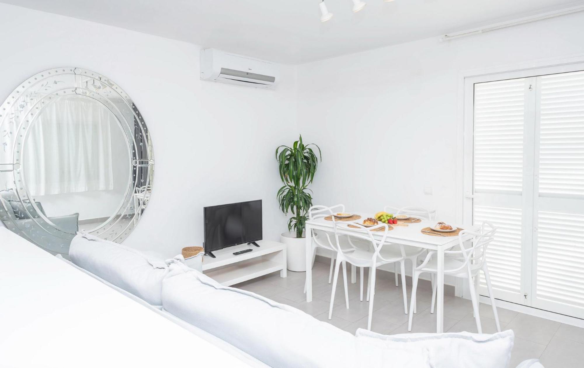 Enkala Apartamentos Ibiza Town Ngoại thất bức ảnh
